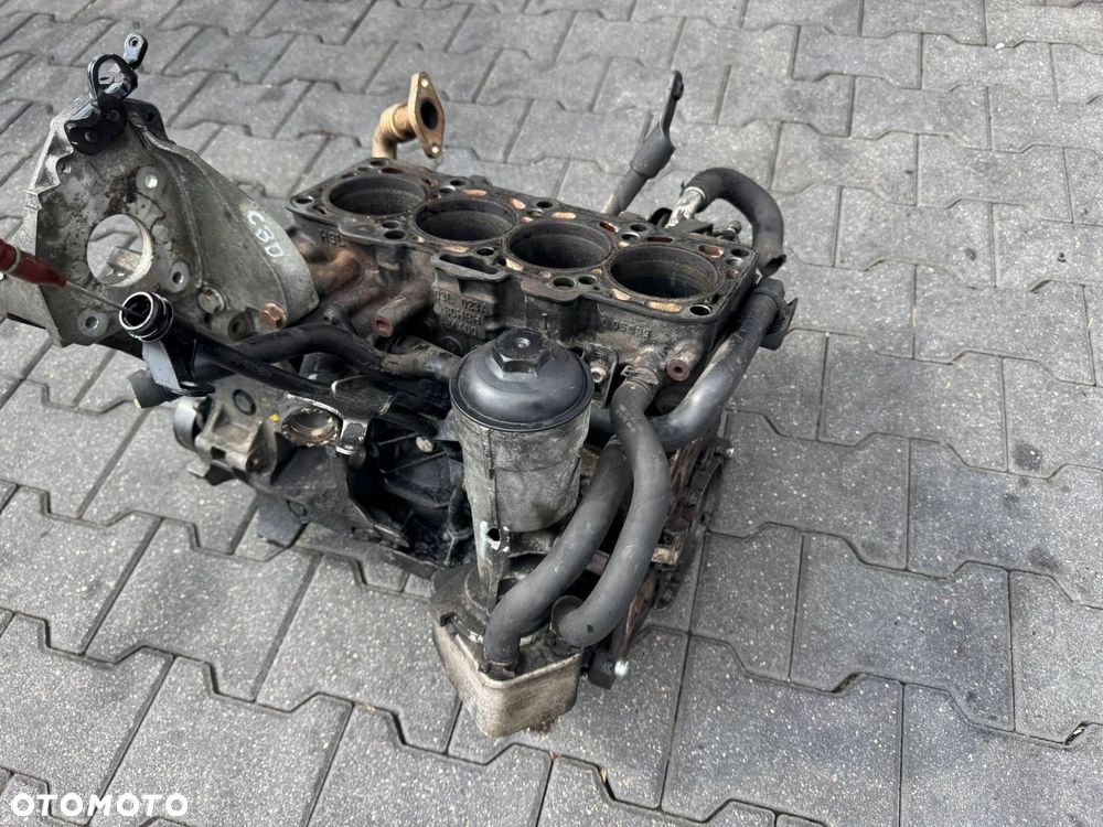 BLOK SILNIKA 2.0 TDI CBD VW AUDI SKODA SEAT 03L023A V400 - 2
