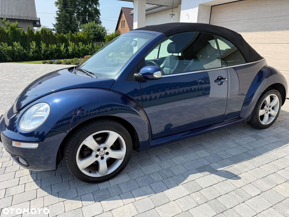 Volkswagen New Beetle 2.0 - 22