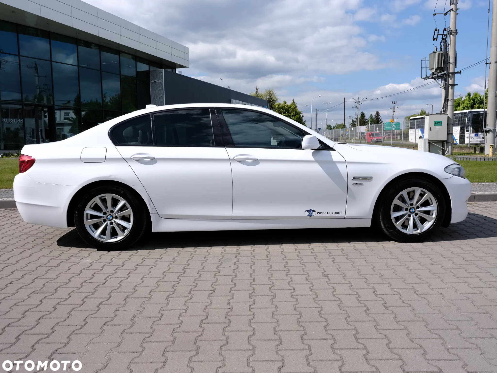 BMW Seria 5 525d xDrive - 6