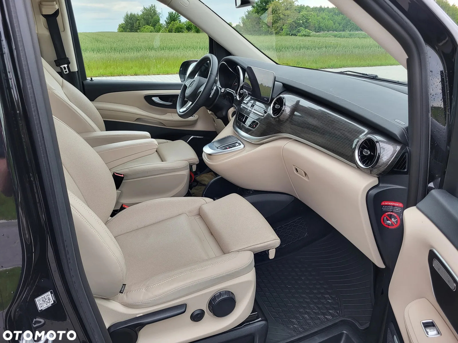 Mercedes-Benz Klasa V 300 d 4-Matic Exclusive 9G-Tronic (d³ugi) - 15