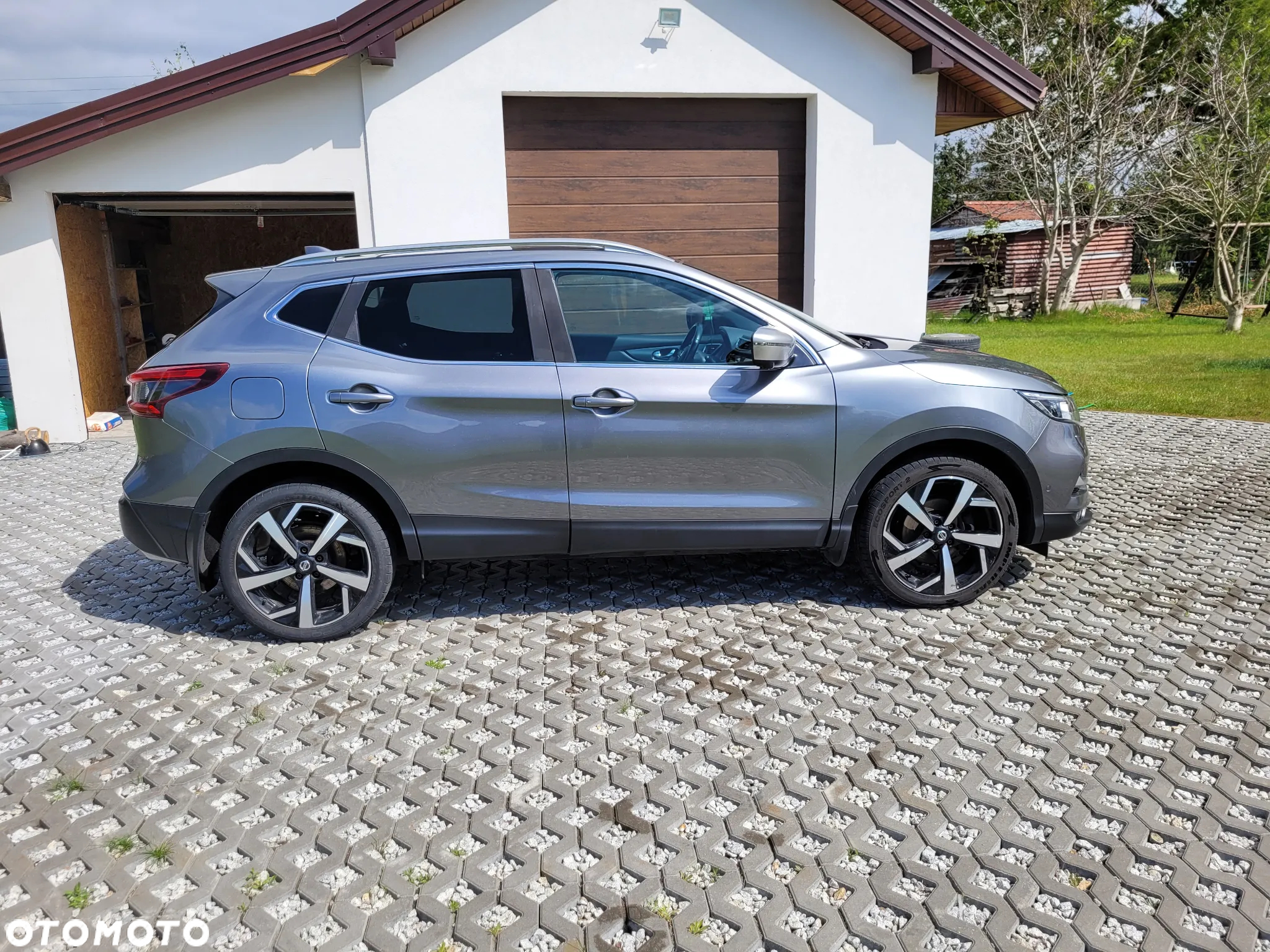 Nissan Qashqai 1.6 DCi N-Connecta Xtronic EU6 - 3
