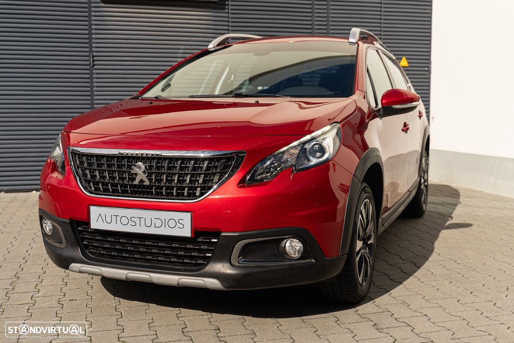 Peugeot 2008 1.2 PureTech Allure EAT6 - 2