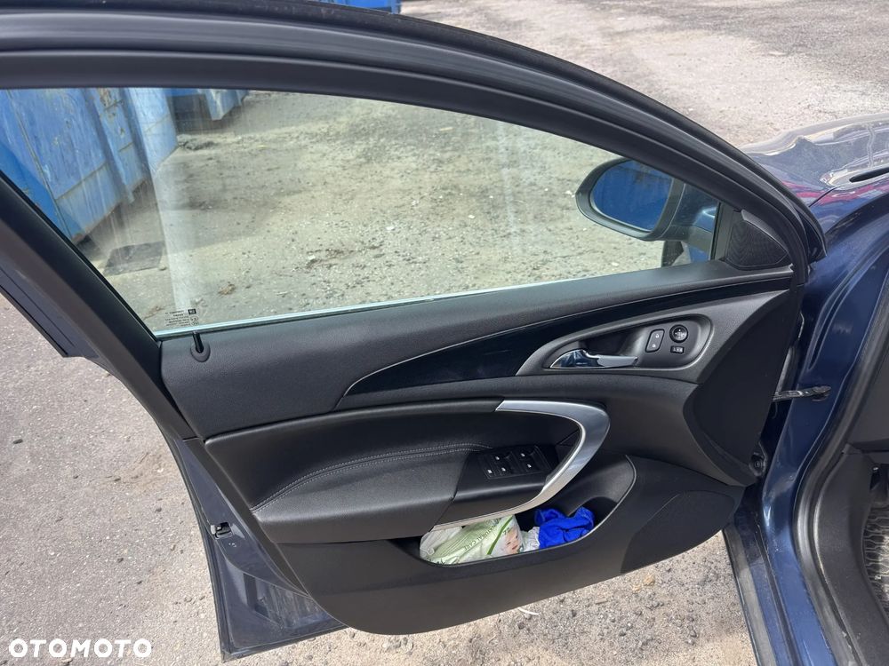 Opel Insignia 2.0 T Cosmo 4x4 EU6 - 6