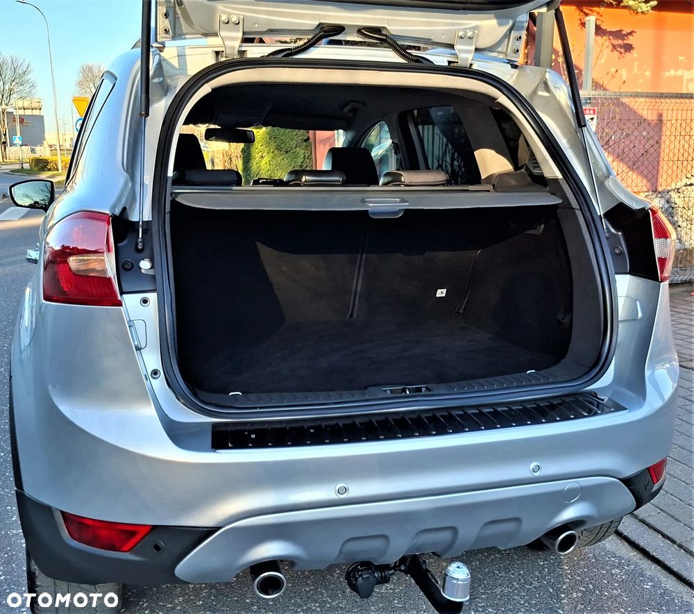 Ford Kuga 2.0 TDCi 4x4 Titanium - 21