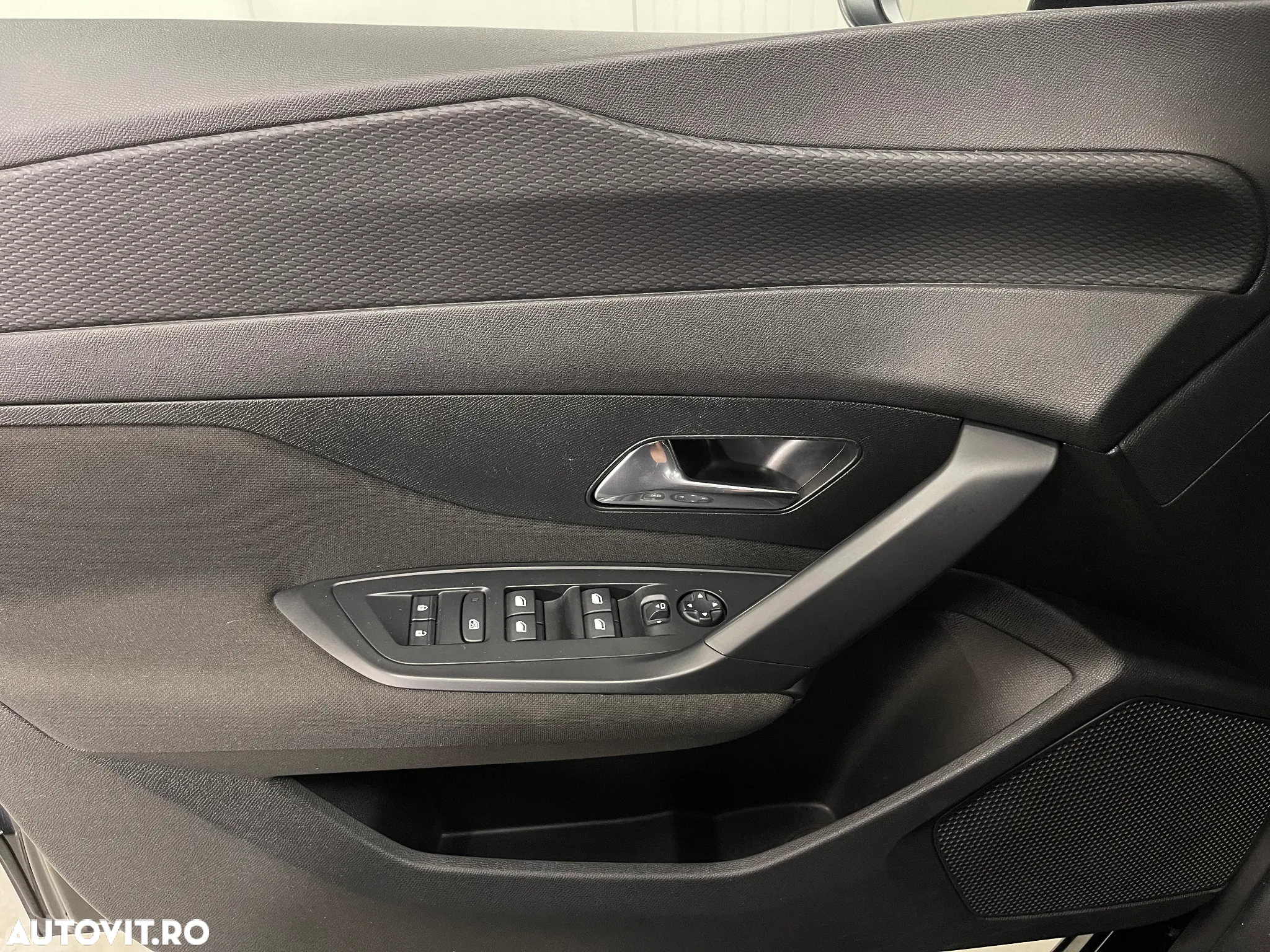 Peugeot 308 PureTech 130 EAT8 Active Pack - 22
