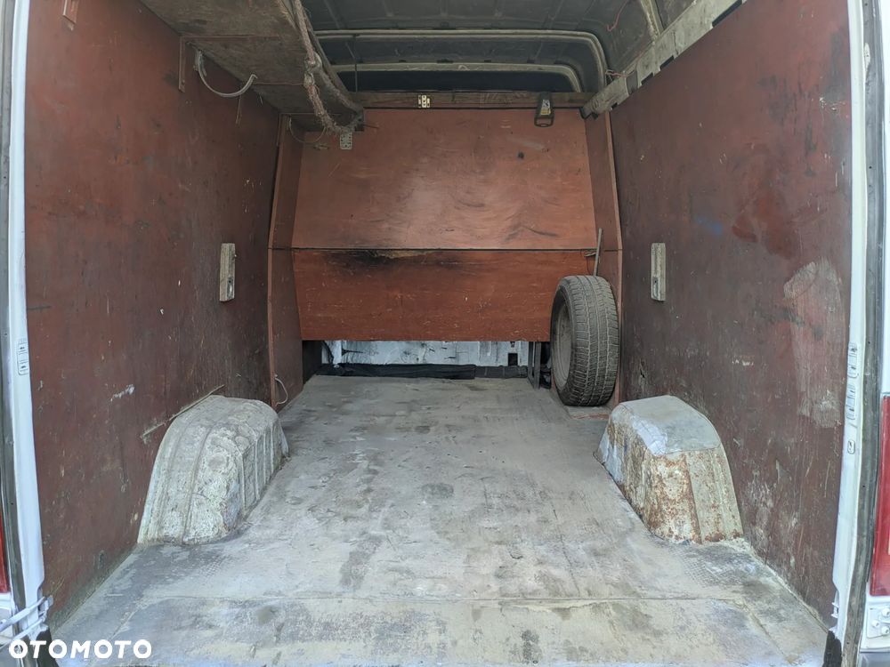 Mercedes-Benz Sprinter 906.211 - 7