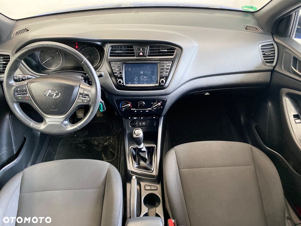 Hyundai i20 blue 1.0 T-GDI Passion Plus - 10