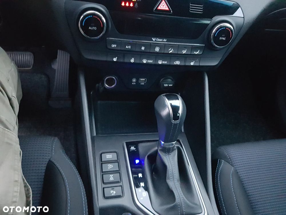 Hyundai Tucson - 13