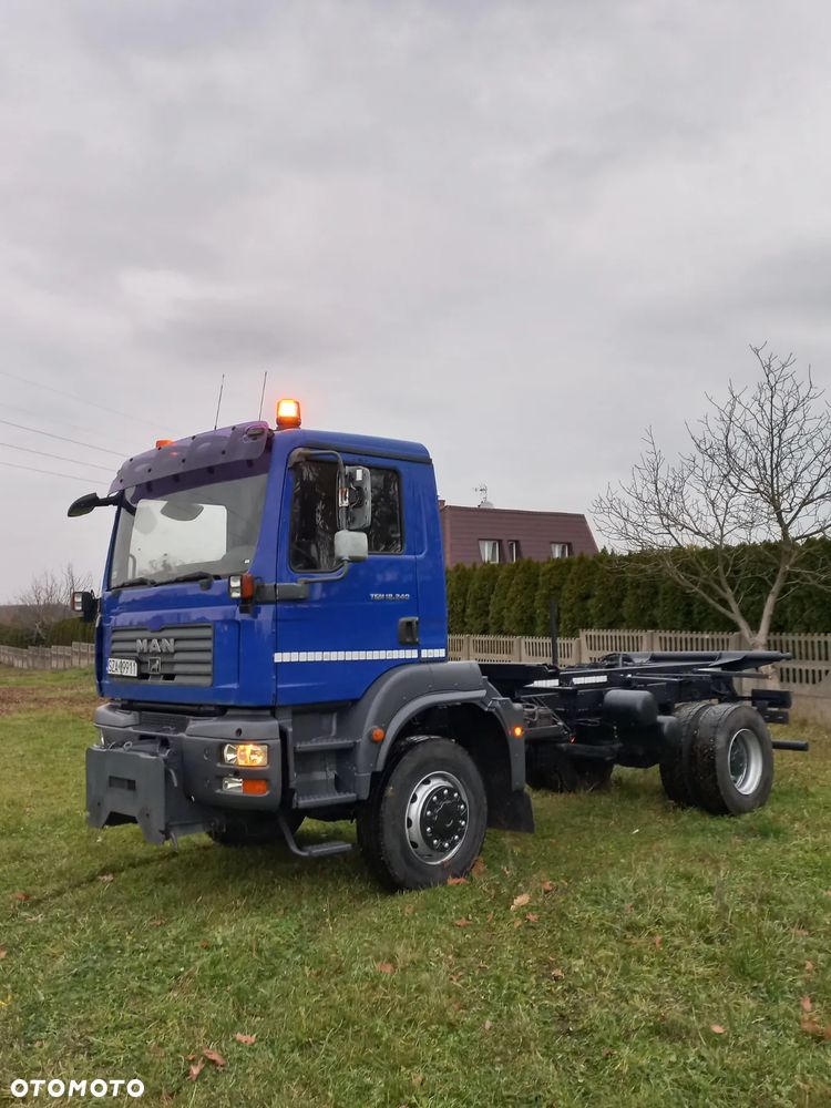 MAN TGM 4X4 18.240 KIPPER 3-STR. - 13