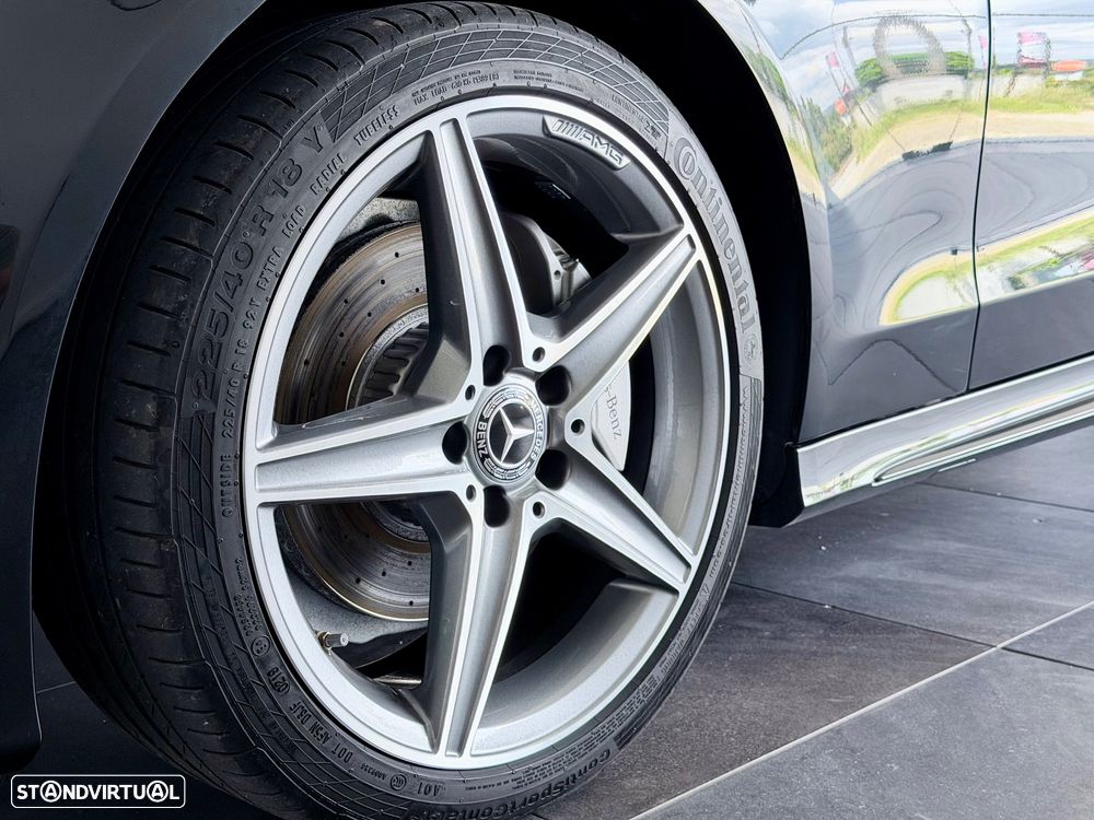 Mercedes-Benz C 180 AMG Line - 12