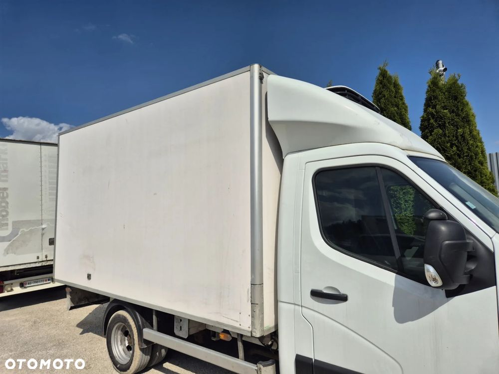Chłodnia Mroźnia 3.5m Master 2012, Carrier xarios 350, zasilanie stacjonarne 230v - 9