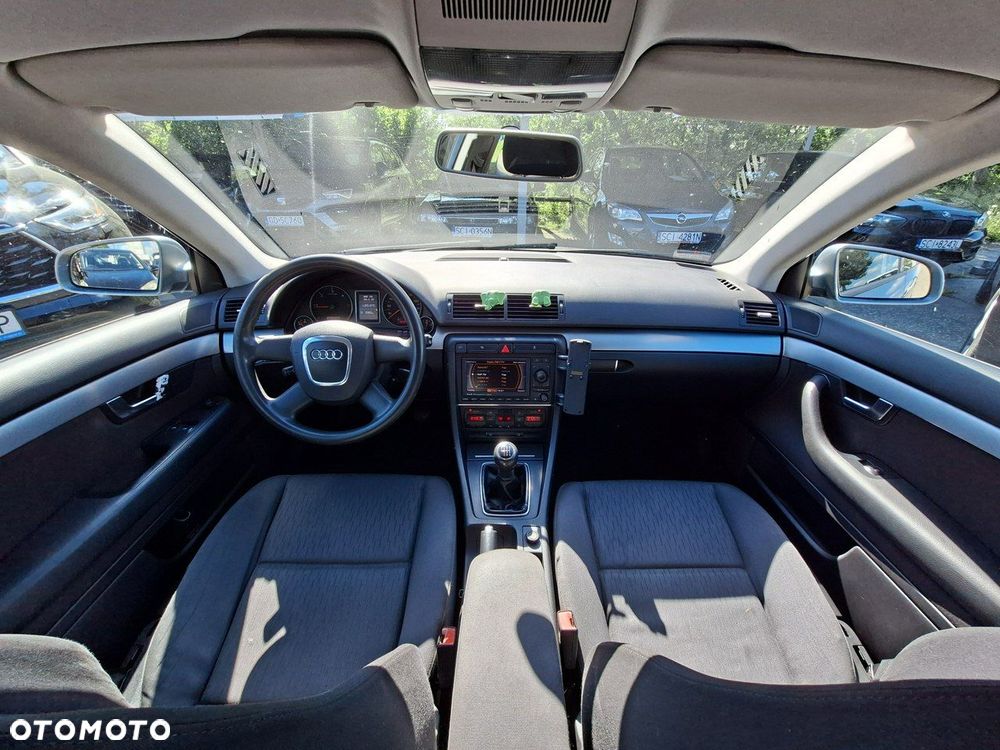 Audi A4 Avant 2.0 TDI - 13