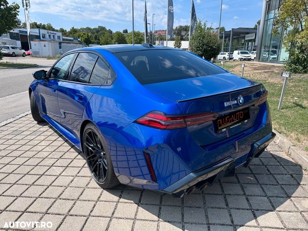 BMW M5 xDrive - 7