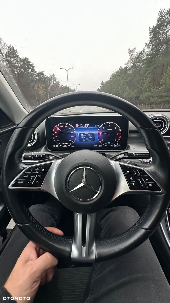 Mercedes-Benz Klasa C 220 d mHEV - 9