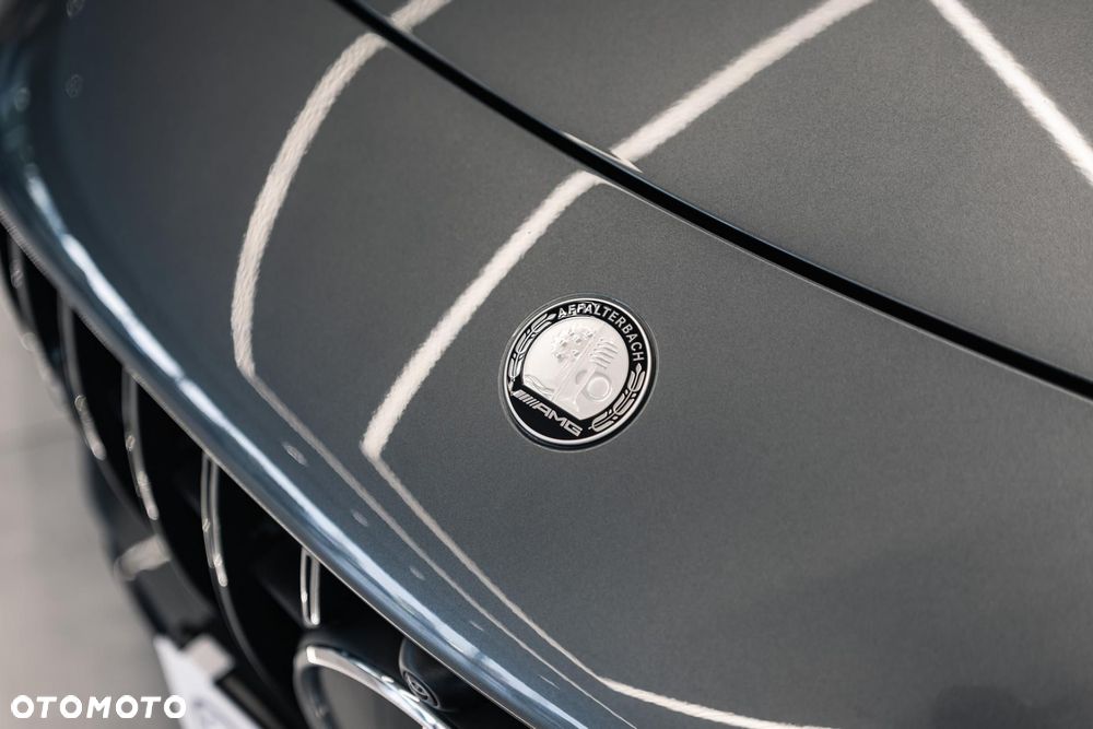 Mercedes-Benz AMG GT - 40