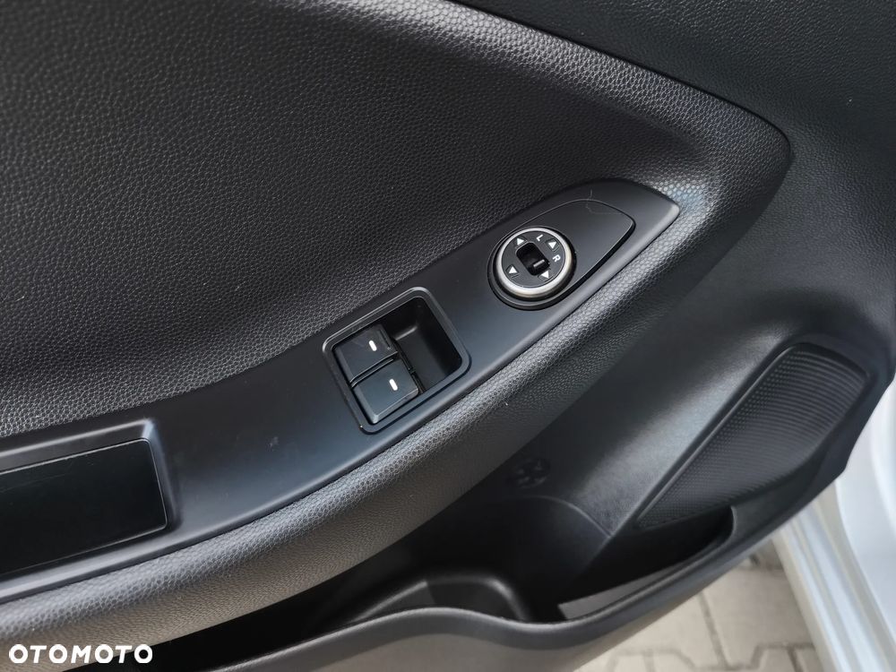 Hyundai i20 1.2 GO - 10