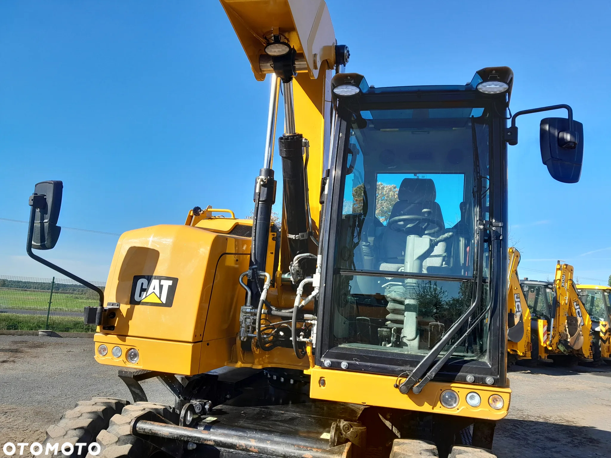 Caterpillar M314F - 12