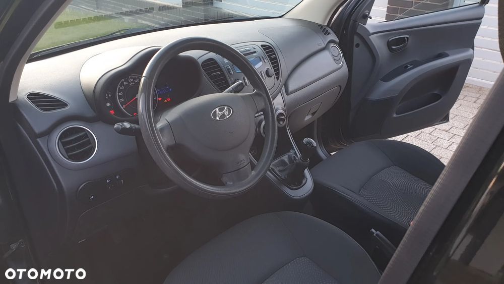 Hyundai i10 - 15