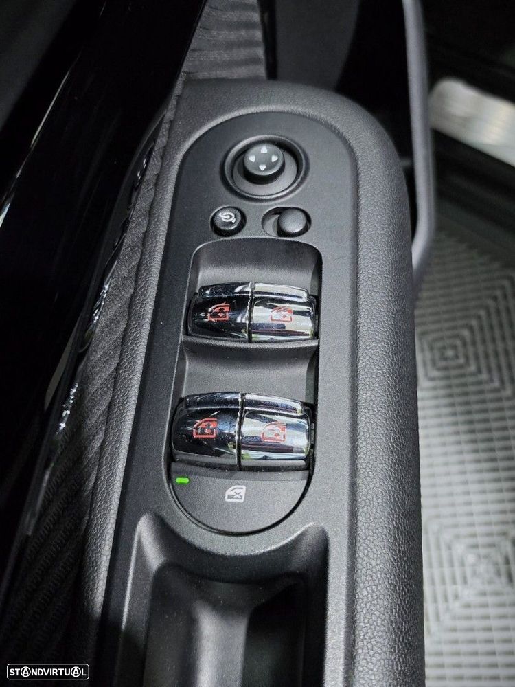 MINI Clubman One D - 22