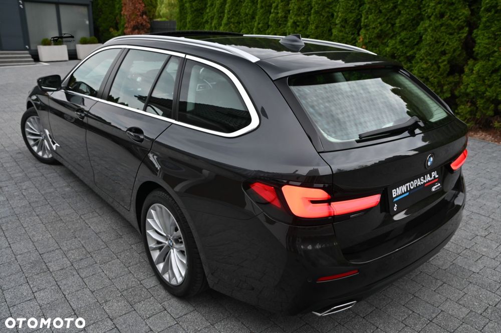 BMW Seria 5 - 25