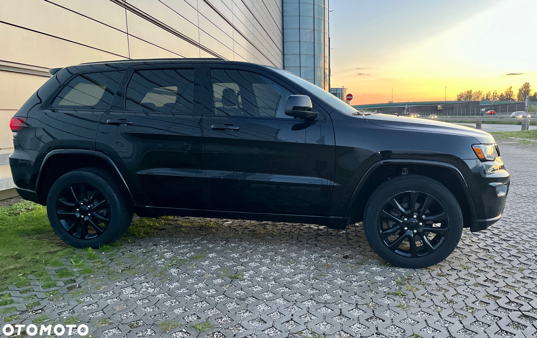 Jeep Grand Cherokee 3.6 V6 Laredo - 3