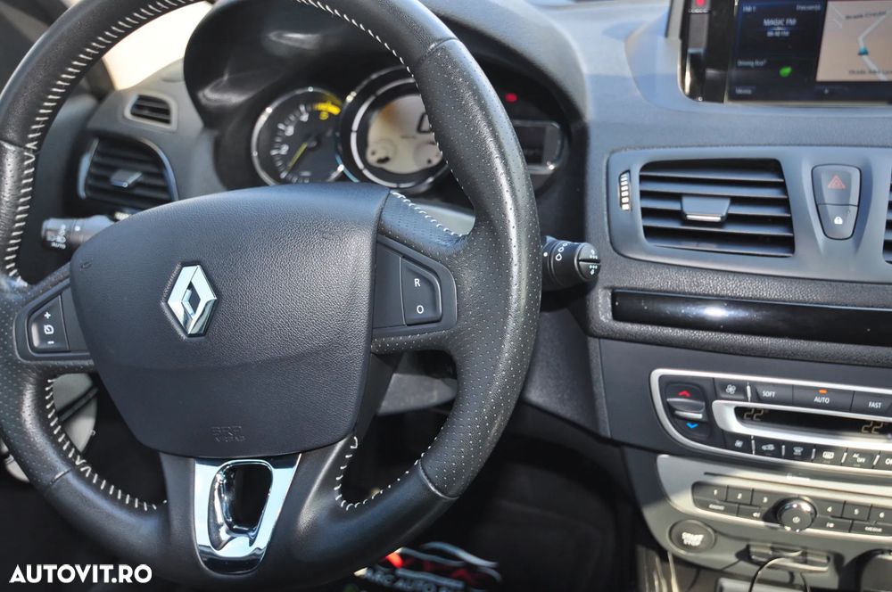 Renault Megane ENERGY dCi 130 BOSE EDITION - 19