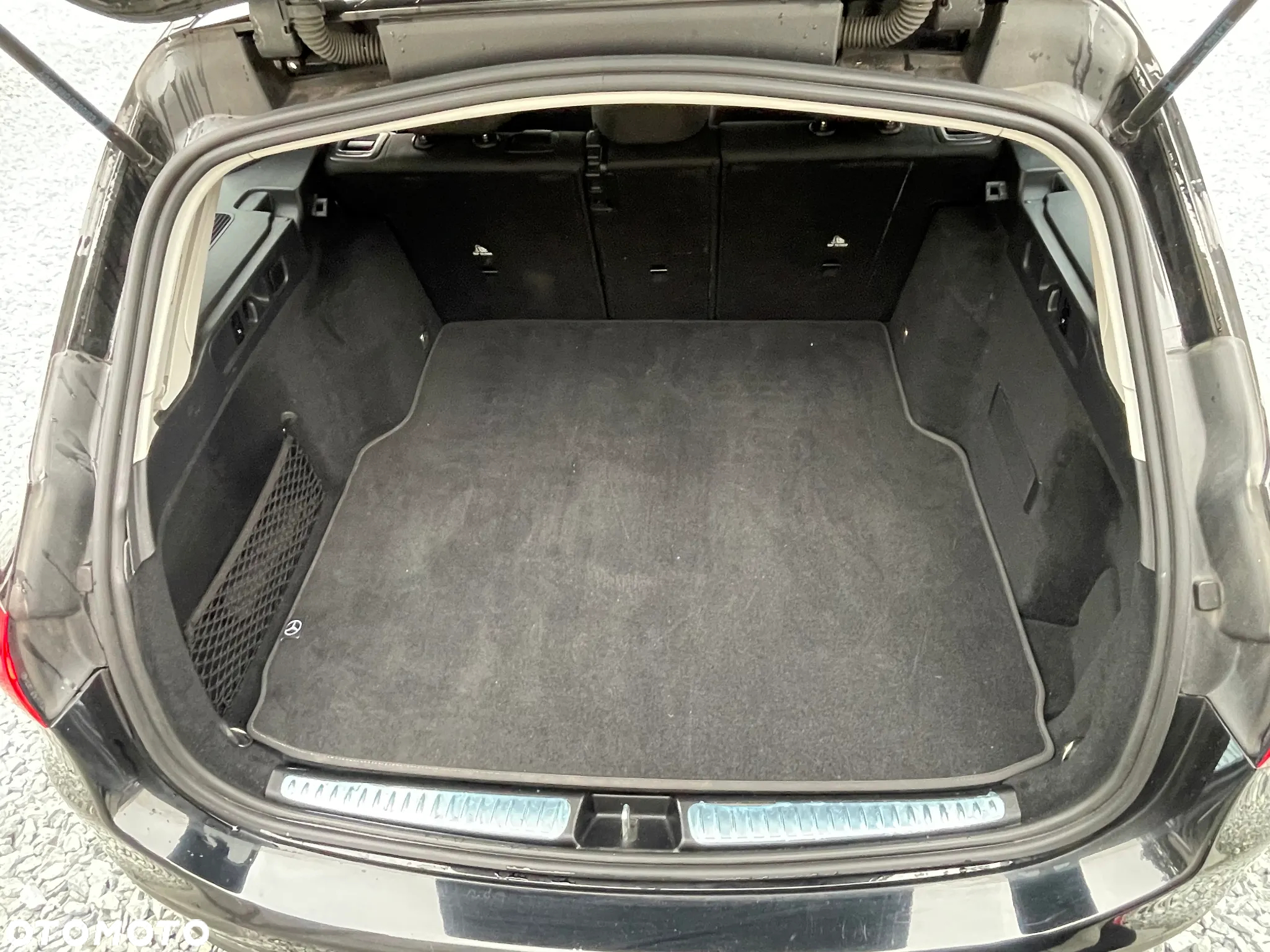 Mercedes-Benz Klasa C 200 d T 9G-TRONIC - 30