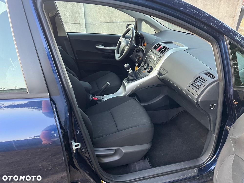 Toyota Auris 1.6 Valvematic Comfort - 8