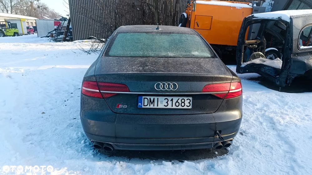 Audi S8 4.0 TFSI Quattro - 9