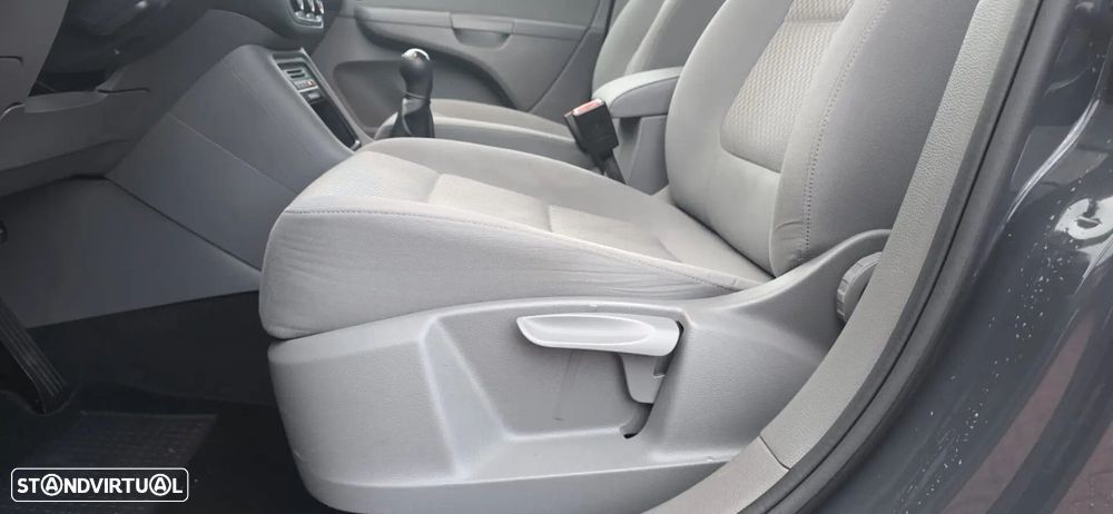 SEAT Alhambra 2.0 TDI Reference - 6