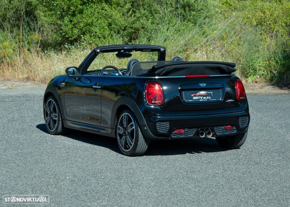 MINI Cabrio John Cooper Works Auto Desportiva - 17