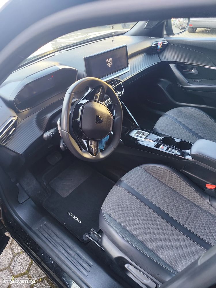 Peugeot 2008 1.2 PureTech Allure Pack EAT8 - 3