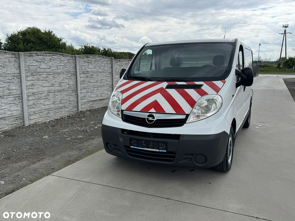 Opel Vivaro - 22