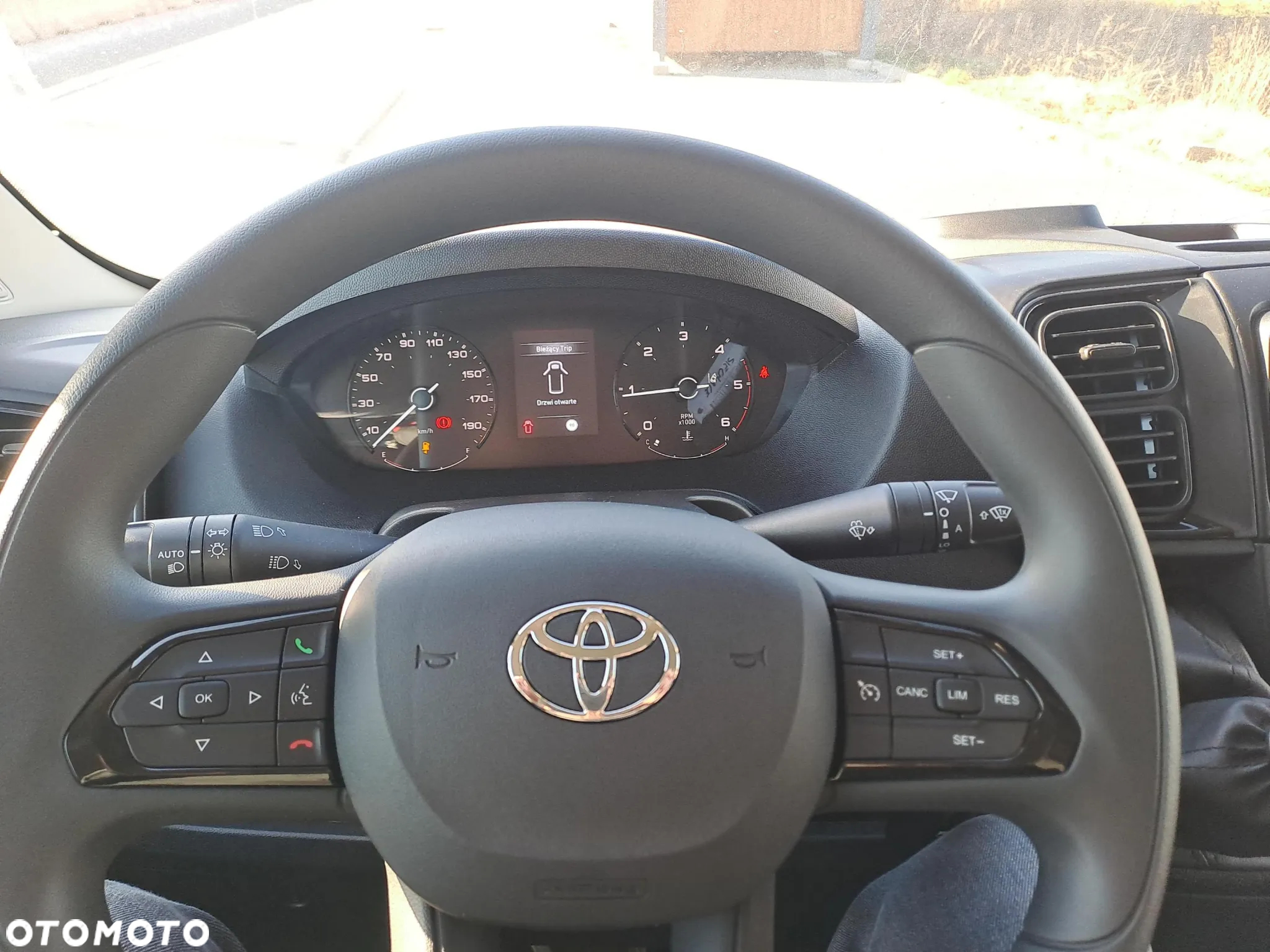 Toyota Proace Max - 15