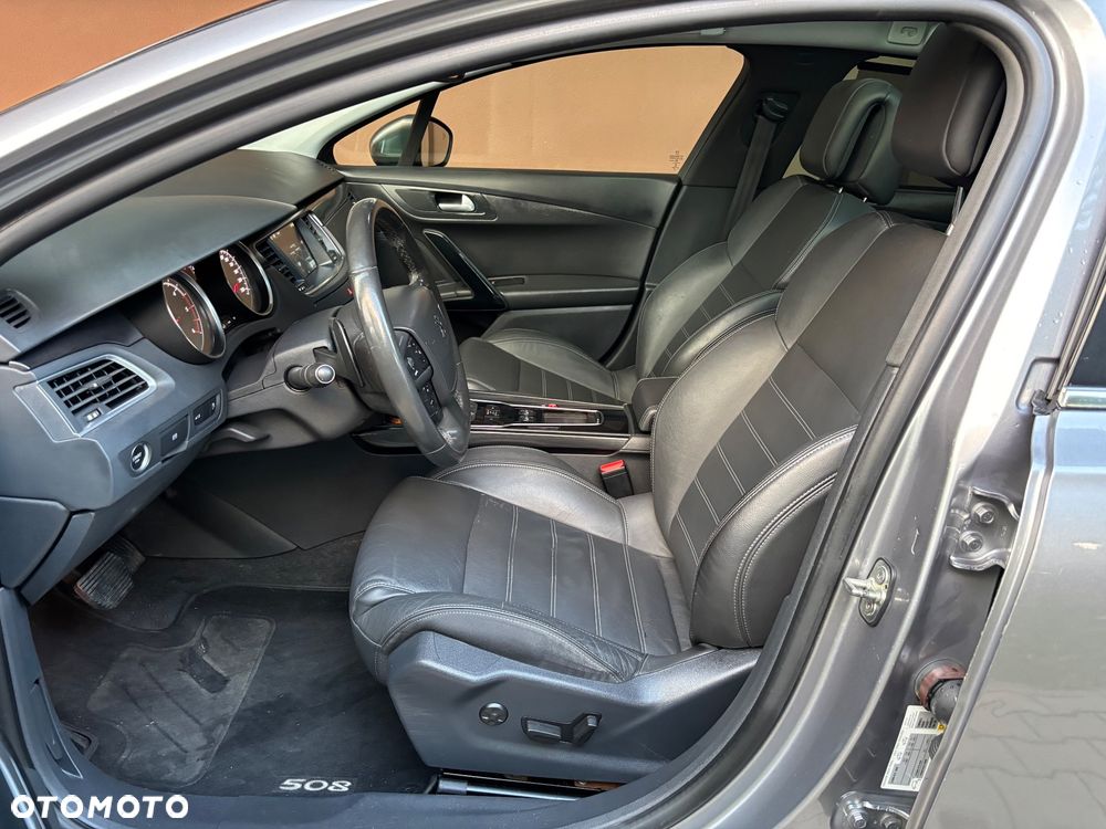 Peugeot 508 BlueHDi FAP 180 Automatik Stop&Start Allure - 25
