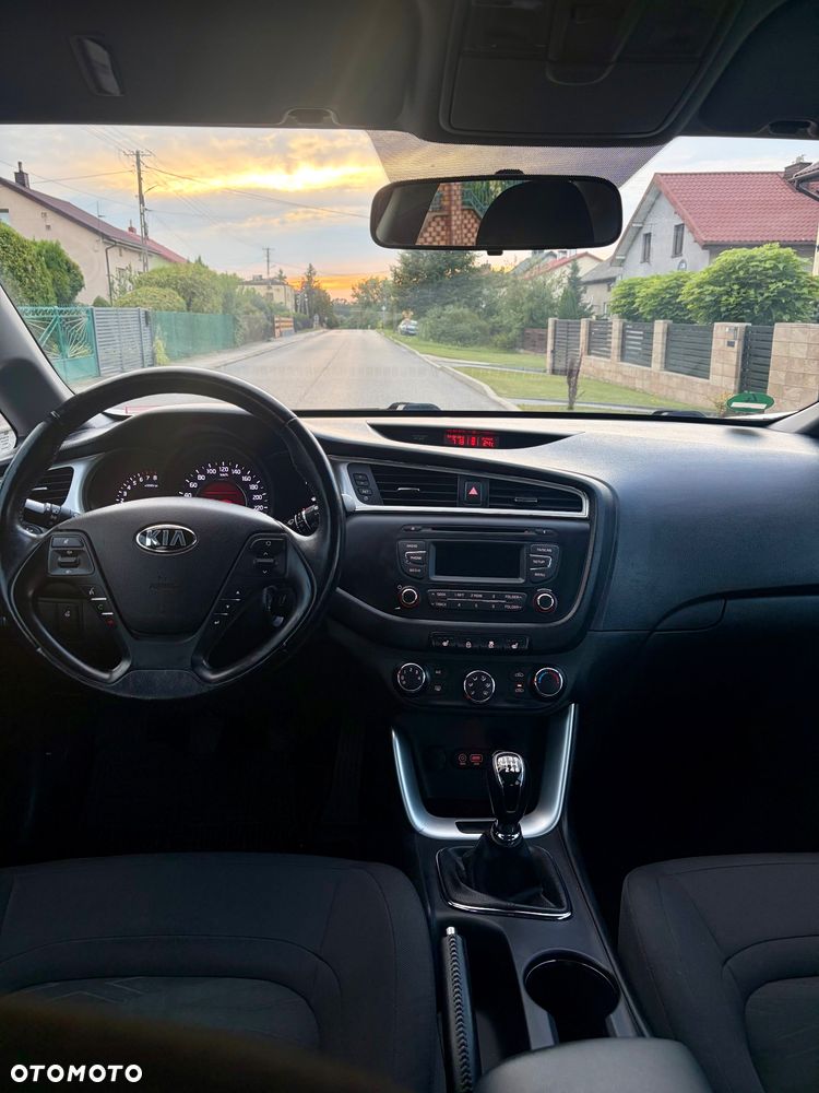 Kia Ceed 1.4 CVVT Edition 7 - 24