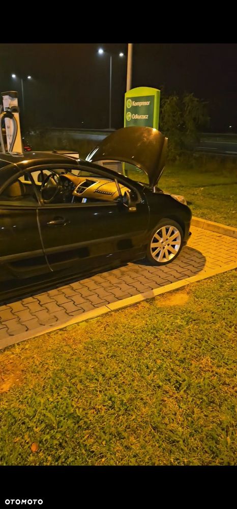 Peugeot 207 CC 150 THP Premium - 21