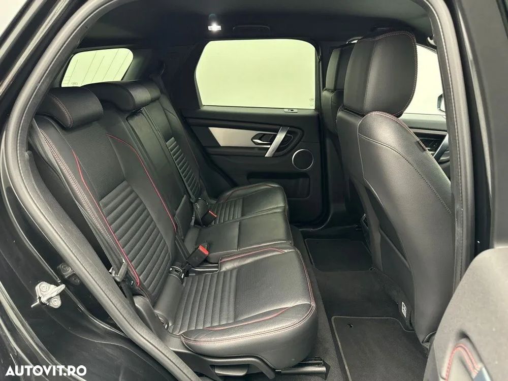 Land Rover Discovery Sport 2.0 D165 MHEV Dynamic SE - 16