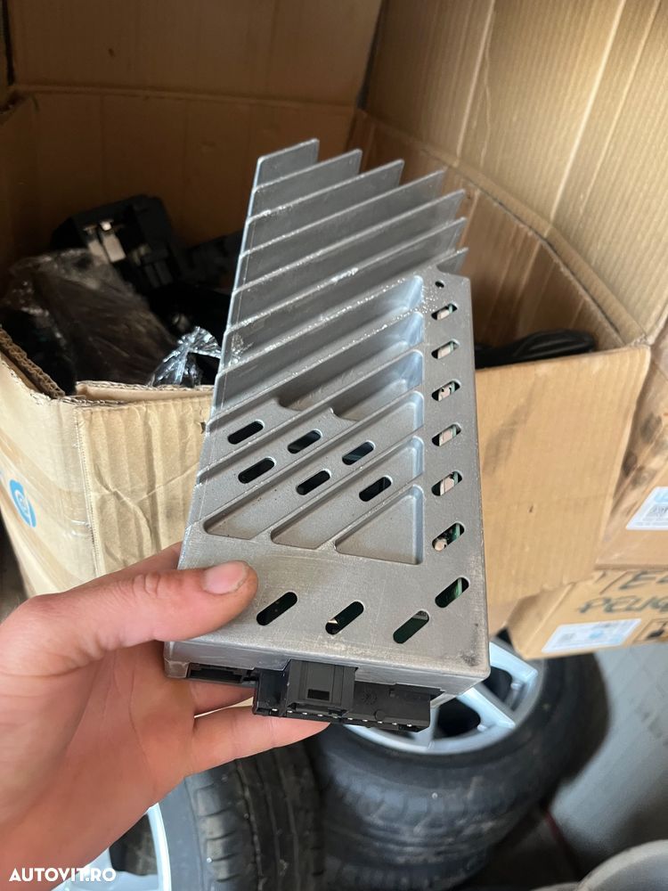 Amplificator Sunet BMW G30 G31 2019 - 3