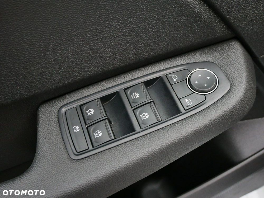 Renault Clio 1.0 SCe Life - 22