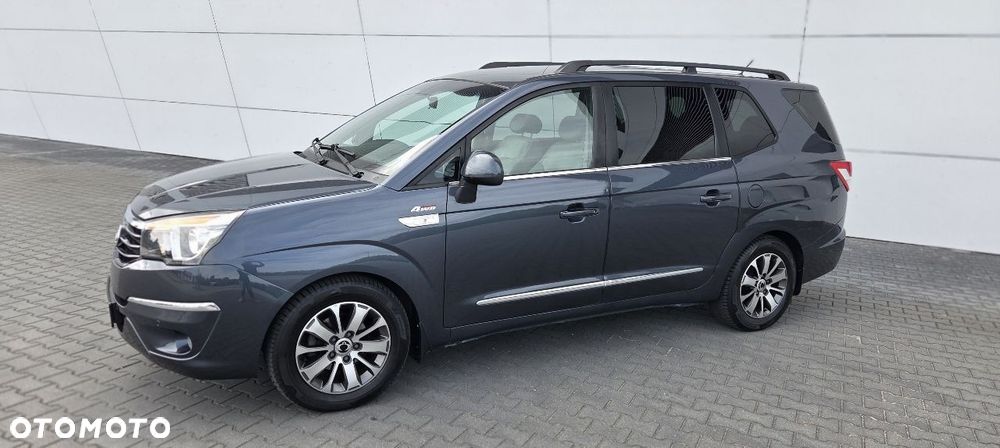 SsangYong/KGM Rodius 2.2 e-XDi220 Automatik 4WD Sapphire - 6