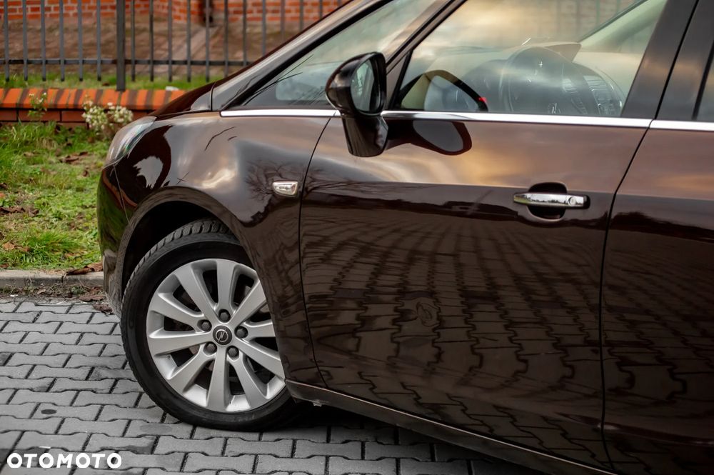 Opel Zafira Tourer 2.0 CDTI Sport - 36