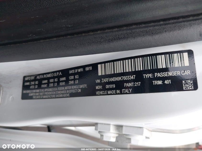 Alfa Romeo Giulia 2.0 Turbo 16V AT8-Q4 Veloce Ti - 26