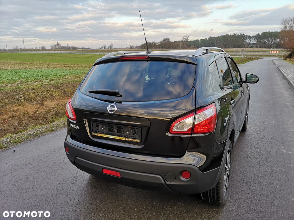 Nissan Qashqai - 11