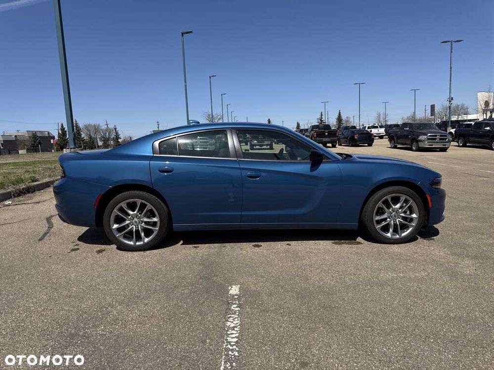 Dodge Charger - 10