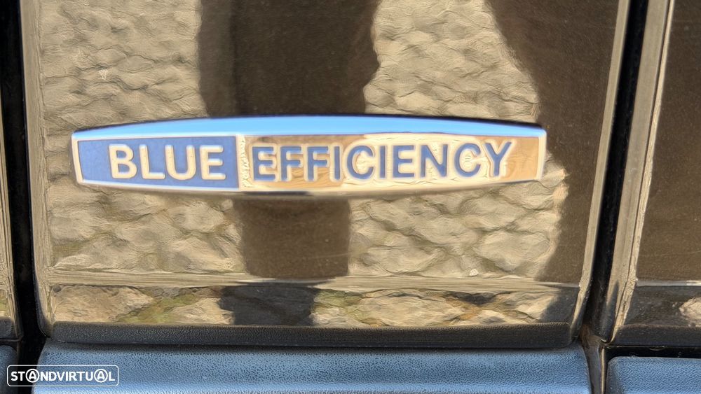 Mercedes-Benz Sprinter - 13