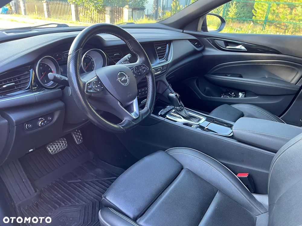 Opel Insignia 2.0 T 4x4 Elite S&S - 12
