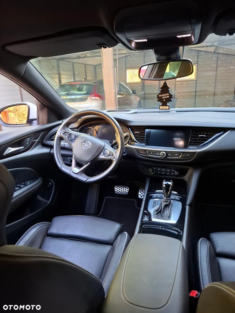 Opel Insignia 2.0 CDTI 4x4 GSi S&S - 6