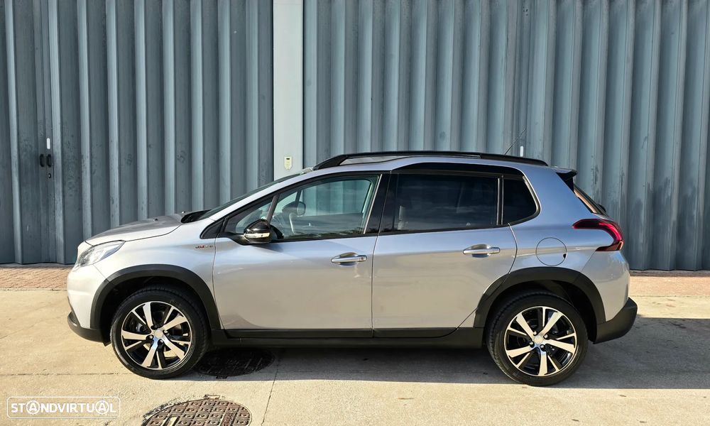 Peugeot 2008 1.2 PureTech GT Line - 4