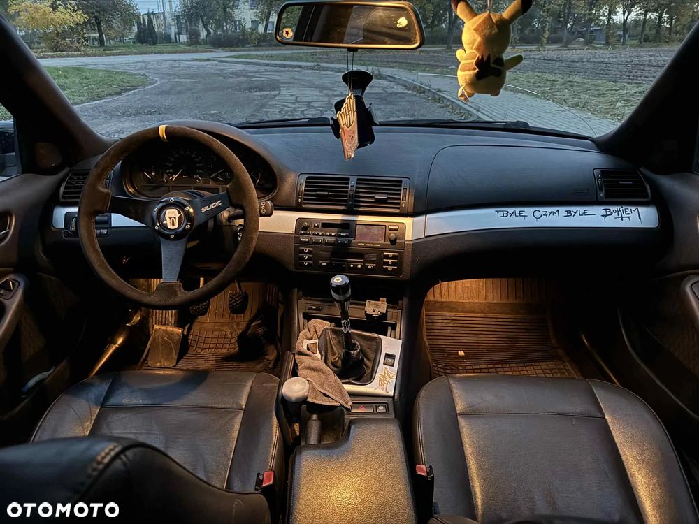 BMW Seria 3 320i Touring - 17
